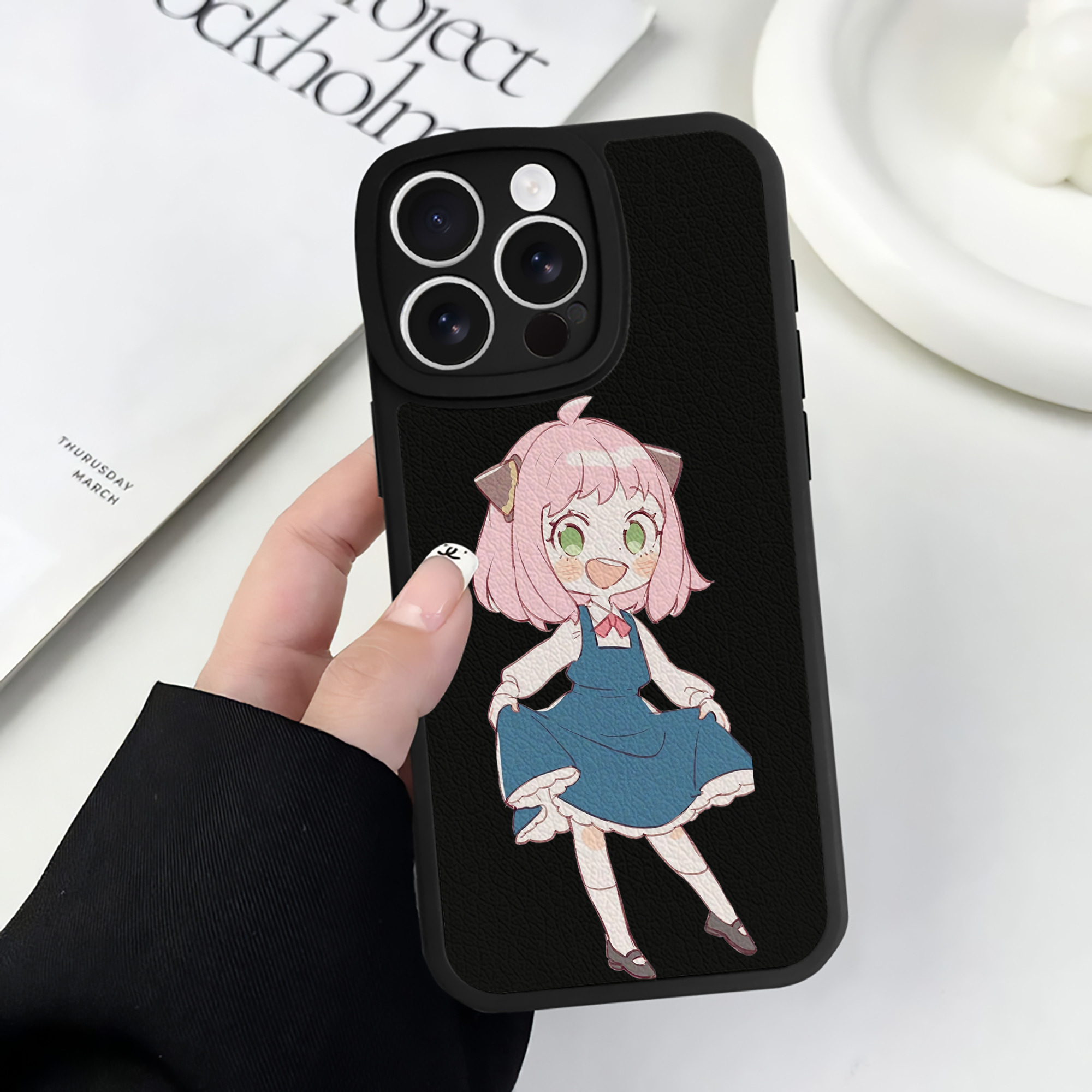 （画像用） SPY×FAMILY间谍家家酒 【iPhone 16シリーズ対応】シリコンスマホケース（レザー調） 材質：シリコン